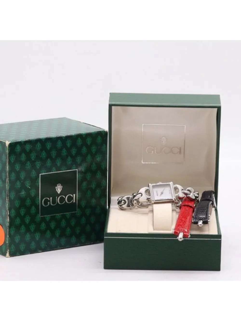 Gucci Change Quartz Silver Dial Watch